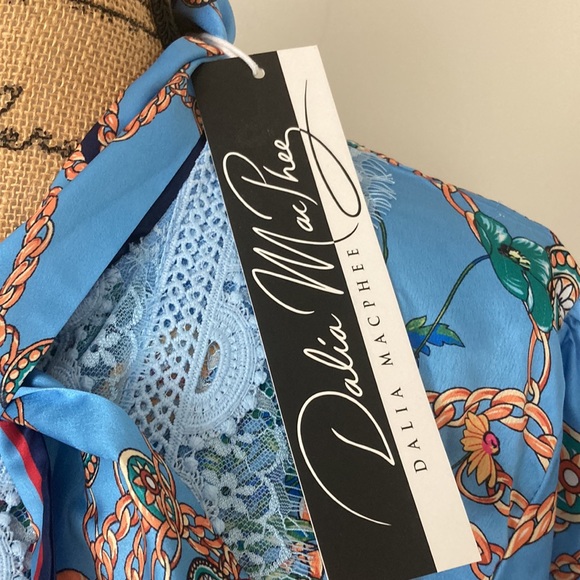 Dalia Mac Phee 2X dress! Beautiful print florals and chains! Lace and pleats - Picture 4 of 11